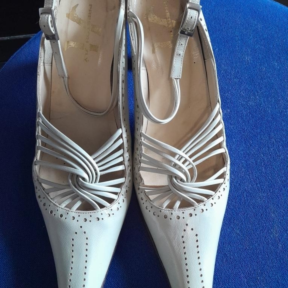 Chic Cream Women's Heels